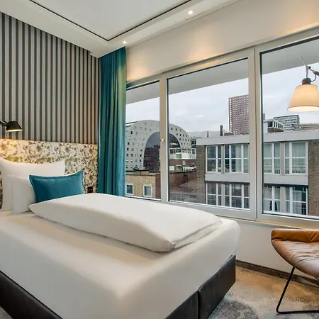 Hotel One 3*