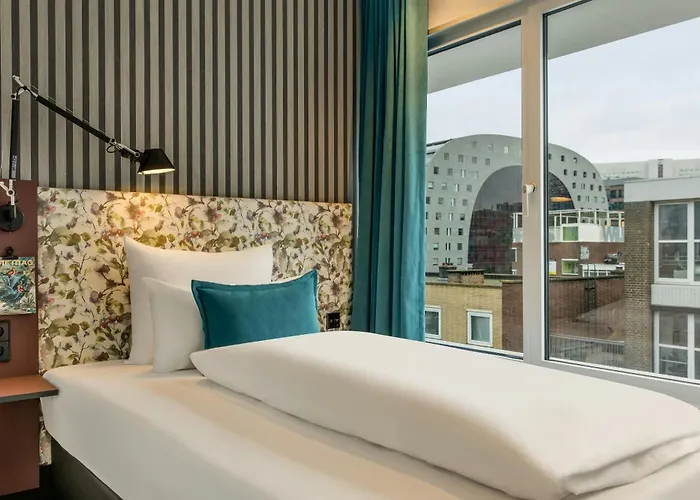 Hotel One Rotterdam