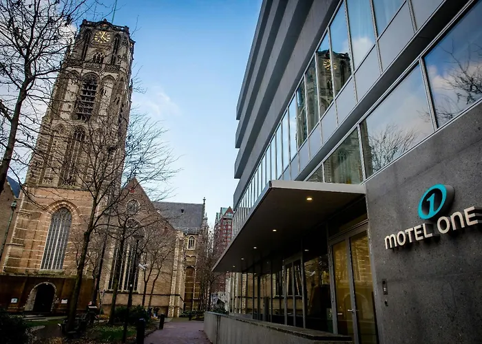 Ξενοδοχείο One